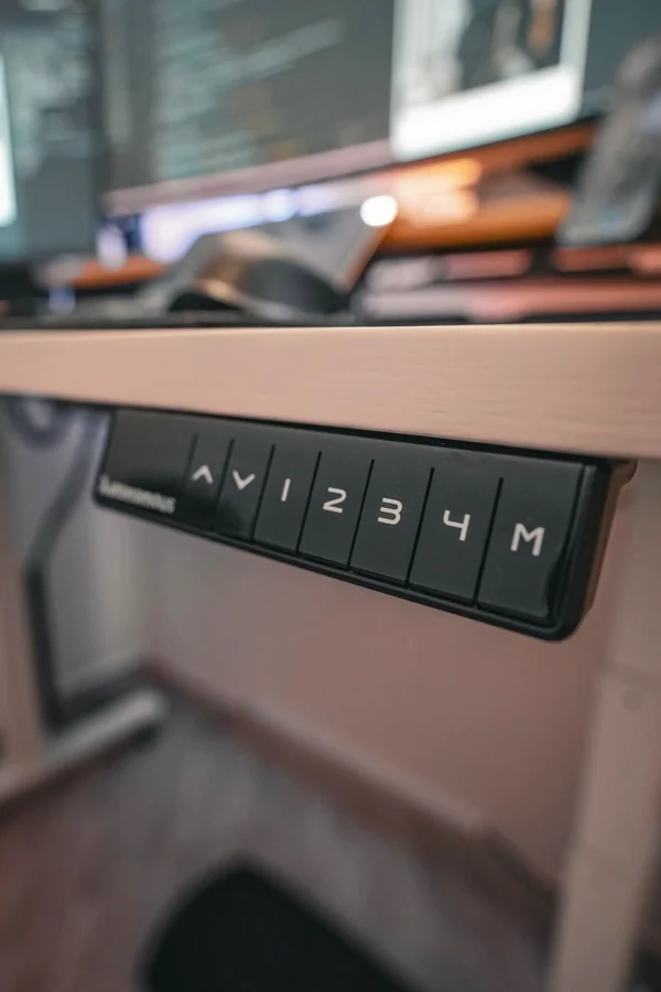 Controls to operate a standup desk for home office organization